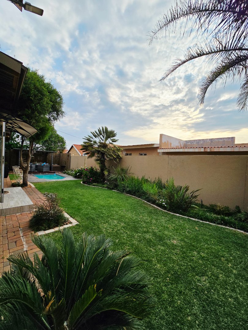 3 Bedroom Property for Sale in Wilkoppies North West